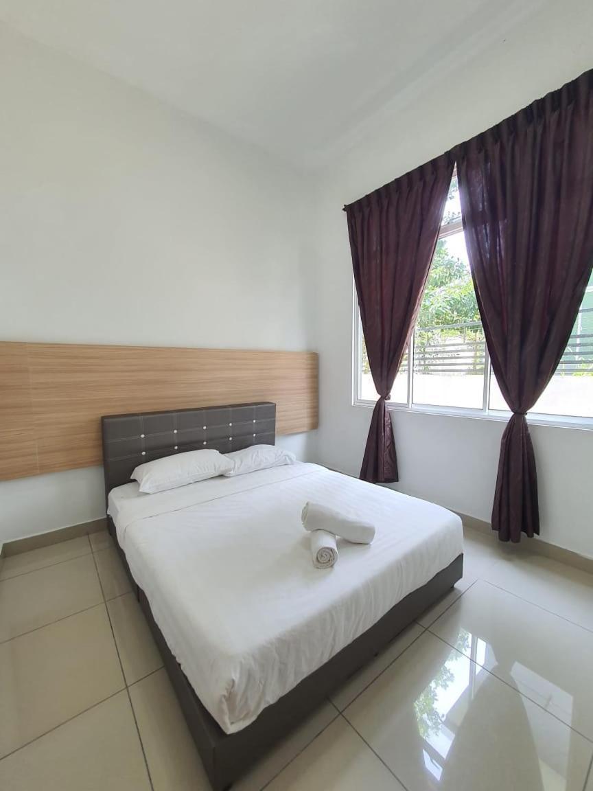 Official @ Arcadia Villa Desaru